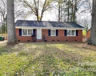 Unit for rent at 5206 Kildare Drive, Charlotte, NC, 28215