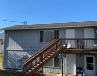 Unit for rent at 322 Sw 10th St., Newport, OR, 97365