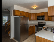 Unit for rent at 950 S Paris Ct, Aurora, CO, 80012