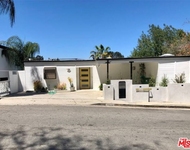 Unit for rent at 3352 Oak Glen Dr, Los Angeles, CA, 90068