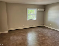 Unit for rent at 3567 Kimberly Downs Rd 10, Davenport, IA, 52807