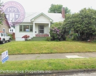 Unit for rent at 3424 Ne Tillamook Street, Portland, OR, 97212