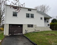Unit for rent at 24 Inverness Terrace, Fords, NJ, 08836
