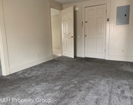 Unit for rent at 2-4 Plum St, Greenville, PA, 16125