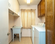 Unit for rent at 3820 Honolulu Ave, La Crescenta, CA, 91214