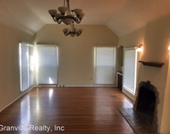 Unit for rent at 1015 N Poplar, Fresno, CA, 93728