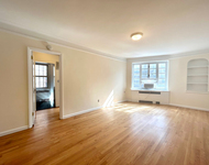 Jane Street - Photo 1