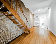 East 10th Street - Photo 1