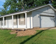 Unit for rent at 15 Sunnyfield Road, St Peter, MO, 63376