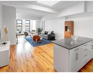 Unit for rent at 95 Horatio St, NY, 10014