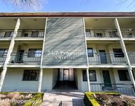 Unit for rent at 4926 S. Corbett Ave. #206, Portland, OR, 97239