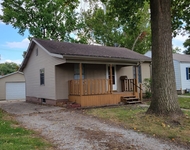 Unit for rent at 2540 S 4th St, Springfield, IL, 62703