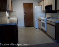 Unit for rent at 118 E Escalon, Fresno, CA, 93710