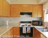 Unit for rent at 1721 S 8th, Sioux Falls, SD, 57105