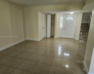 Unit for rent at 9451 Evergreen Pl, Davie, FL, 33324