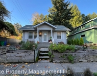 Unit for rent at 8843 Se 15th Place, Portland, OR, 97202