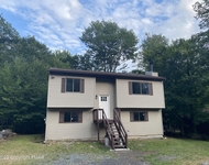 Unit for rent at 896 Country Place Drive, Tobyhanna, PA, 18466