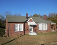 Unit for rent at 555 Sugar Creek Road W, Charlotte, NC, 28213