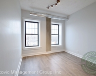 Unit for rent at 7645 N Sheridan Rd, Chicago, IL, 60626