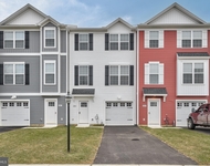 Unit for rent at 2027 Terrace View Ln, MECHANICSBURG, PA, 17055
