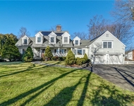 Unit for rent at 26 Farm Road, New Canaan, Connecticut, 06840