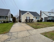 Unit for rent at 33 Audrey Avenue, Plainview, NY, 11803