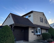 Unit for rent at 26 Redpoll Lane, Levittown, NY, 11756