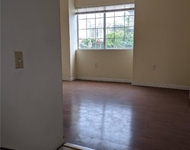 Unit for rent at 643 E Broadway, Long Beach, CA, 90802