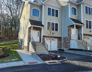 Unit for rent at 12 Oak Branch Drive, Brookfield, CT, 06804