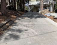 Unit for rent at 27464 Meadow Drive, Lake Arrowhead, CA, 92352