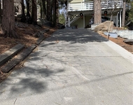 Unit for rent at 27464 Meadow Drive, Lake Arrowhead, CA, 92352