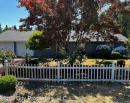 Unit for rent at 2020 12th St., Oregon City, OR, 97045