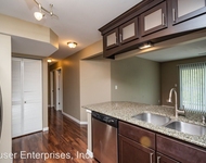 Unit for rent at 1000 Oakcrest Street #204, Iowa City, IA, 52246