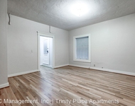 Unit for rent at 117 Nw Trinity Pl, Portland, OR, 97209