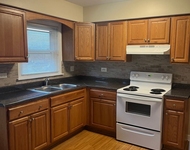 Unit for rent at 9456 Glenlake Avenue, Rosemont, IL, 60018