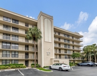 Unit for rent at 17 Royal Palm Way, Boca Raton, FL, 33432