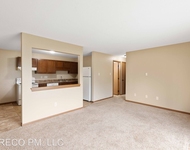 Unit for rent at 3913 Hubbell Avenue, Des Moines, IA, 50317