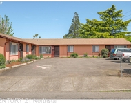 Unit for rent at 4452 Se 61st Ave, Portland, OR, 97206