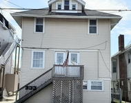 Unit for rent at 106 N Rosborough Ave, Ventnor, NJ, 08406