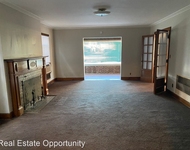 Unit for rent at 116-118 W. Chestnut St, Lancaster, OH, 43130