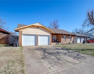 Unit for rent at 1049 Nw 7th Place, Moore, OK, 73160