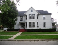 Unit for rent at 404 Gillett Avenue, Waukegan, IL, 60085