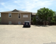 Unit for rent at 1016 Blanco Rd, San Antonio, TX, 78212-3252