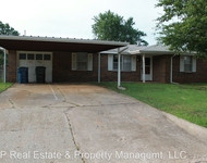 Unit for rent at 828 E Steed Dr, Midwest City, OK, 73110