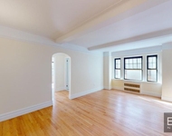 95 Christopher Street - Photo 1