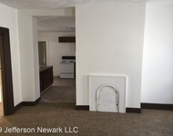 Unit for rent at 294 W Church St, Newark, OH, 43055