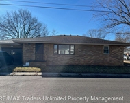 Unit for rent at 800 Koch St., Pekin, IL, 61554