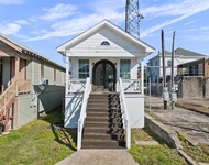 Unit for rent at 912 32nd Street, Galveston, TX, 77550