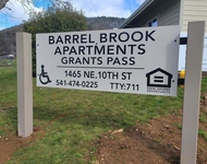 Unit for rent at 1465 Ne 10th St, Other, OR, 97526