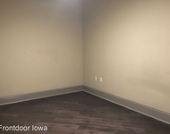 Unit for rent at 212 Brady St Parker, Davenport, IA, 52801